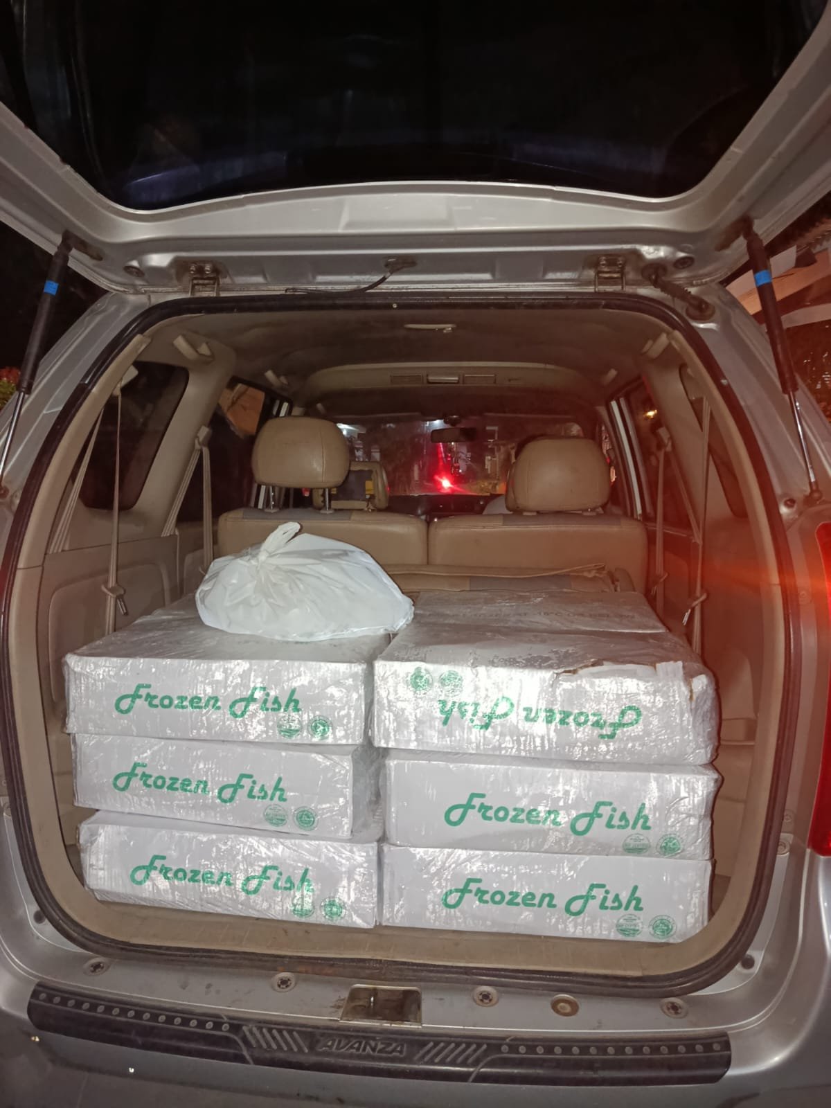 Dokumentasi pengiriman sayap ayam ke pelanggan HORECA