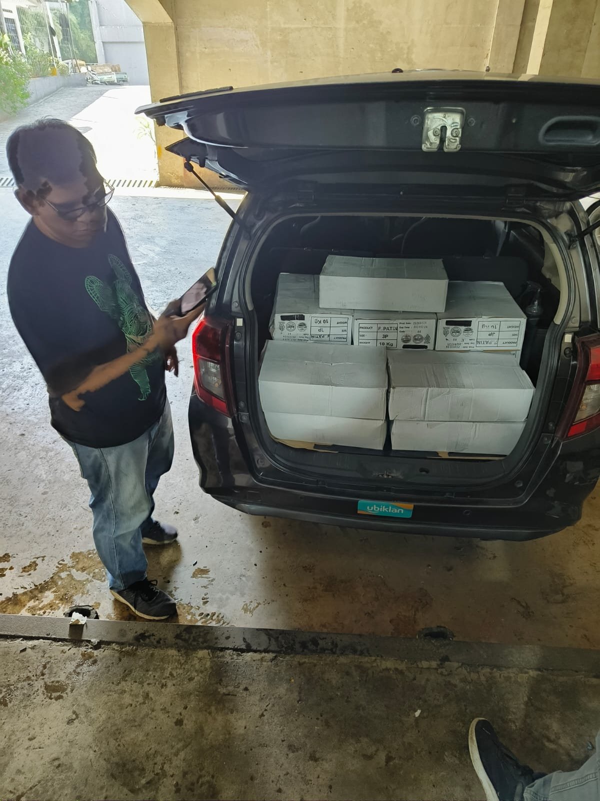 Dokumentasi pengiriman sayap ayam ke pelanggan HORECA